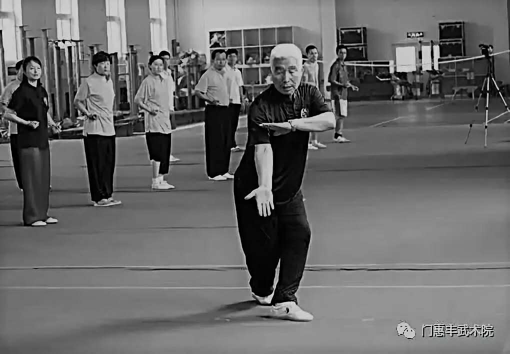 21c949ba84498f5360828e2e1bb79437.jpg ffa182edf6a913281c7fb0ed00f1c64.jpg